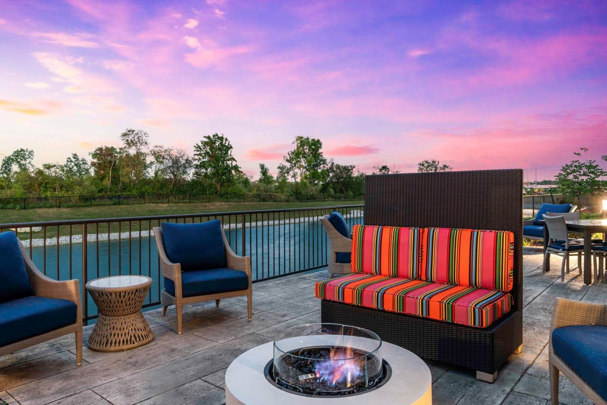 Hilton Garden Inn By Hilton Fort Wayne North Sunnybrook Acres Exterior foto