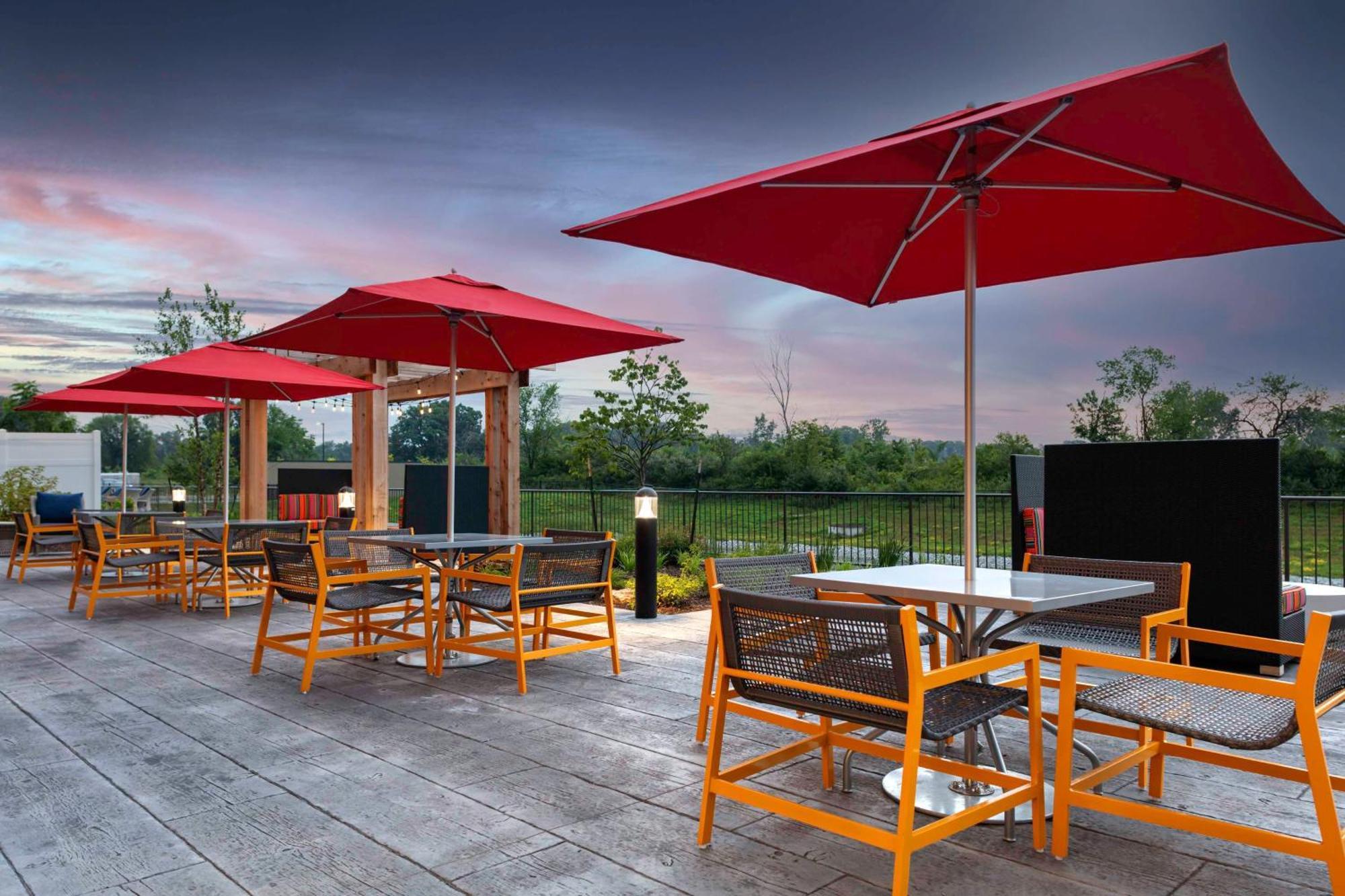 Hilton Garden Inn By Hilton Fort Wayne North Sunnybrook Acres Exterior foto
